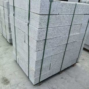 上饶 芙蓉白火烧两面路沿石