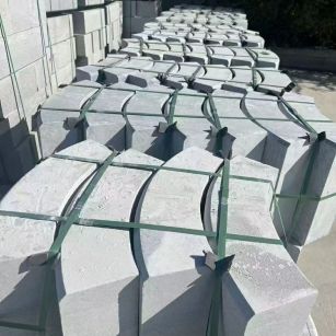 上饶 芝麻灰弧形路沿石