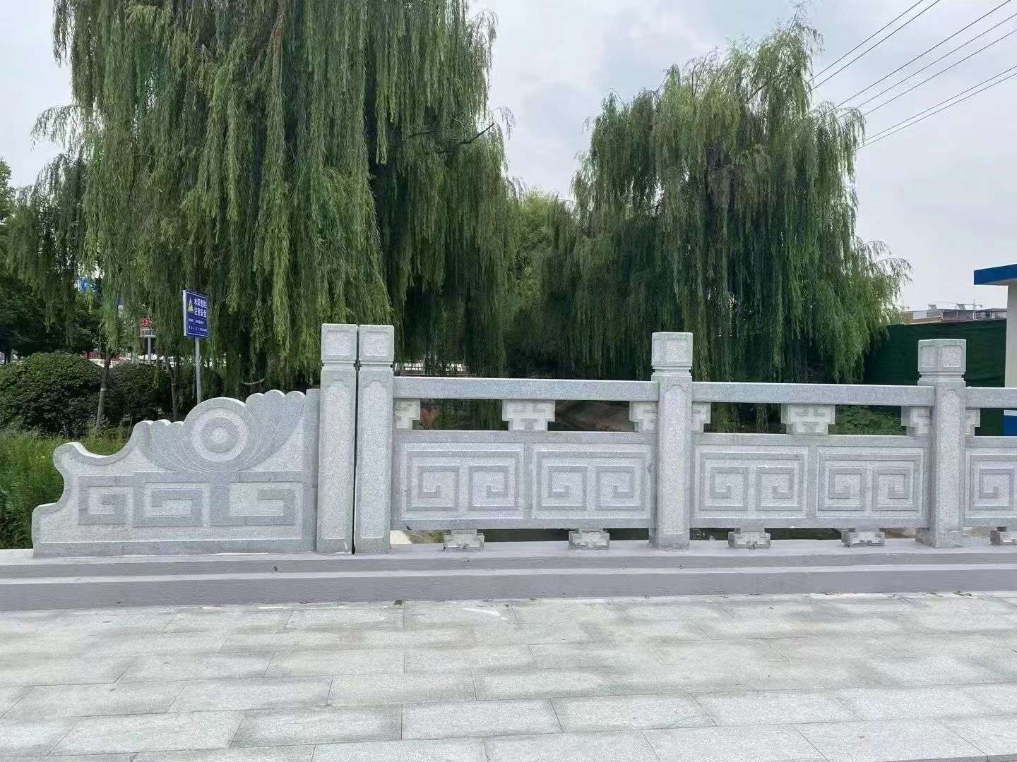 上饶 芝麻灰桥栏杆、河道栏杆安装效果