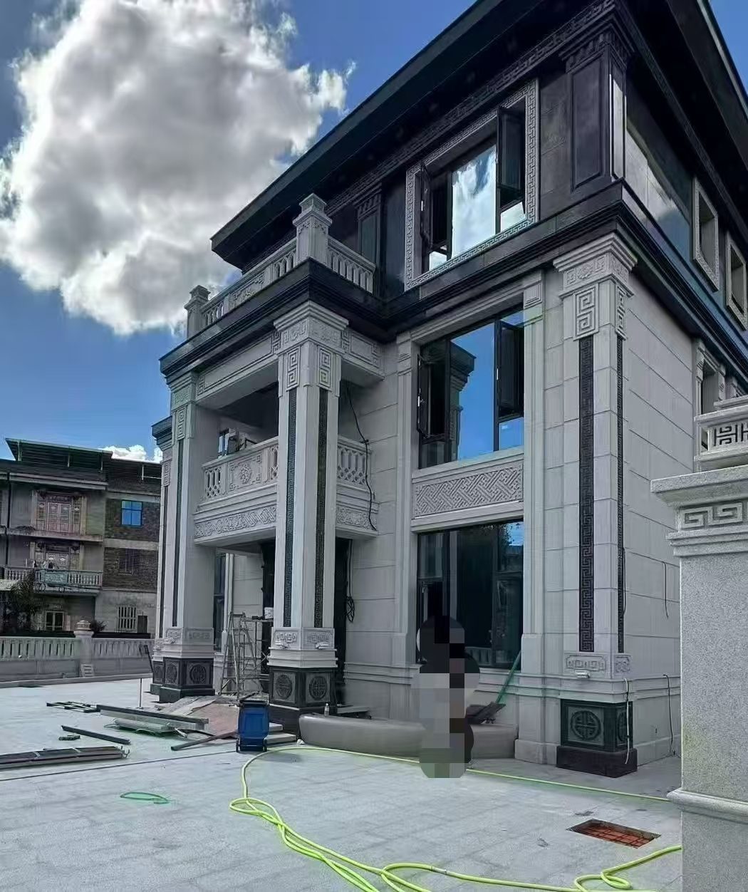 上饶 别墅干挂，芝麻白与芝麻黑完美配合