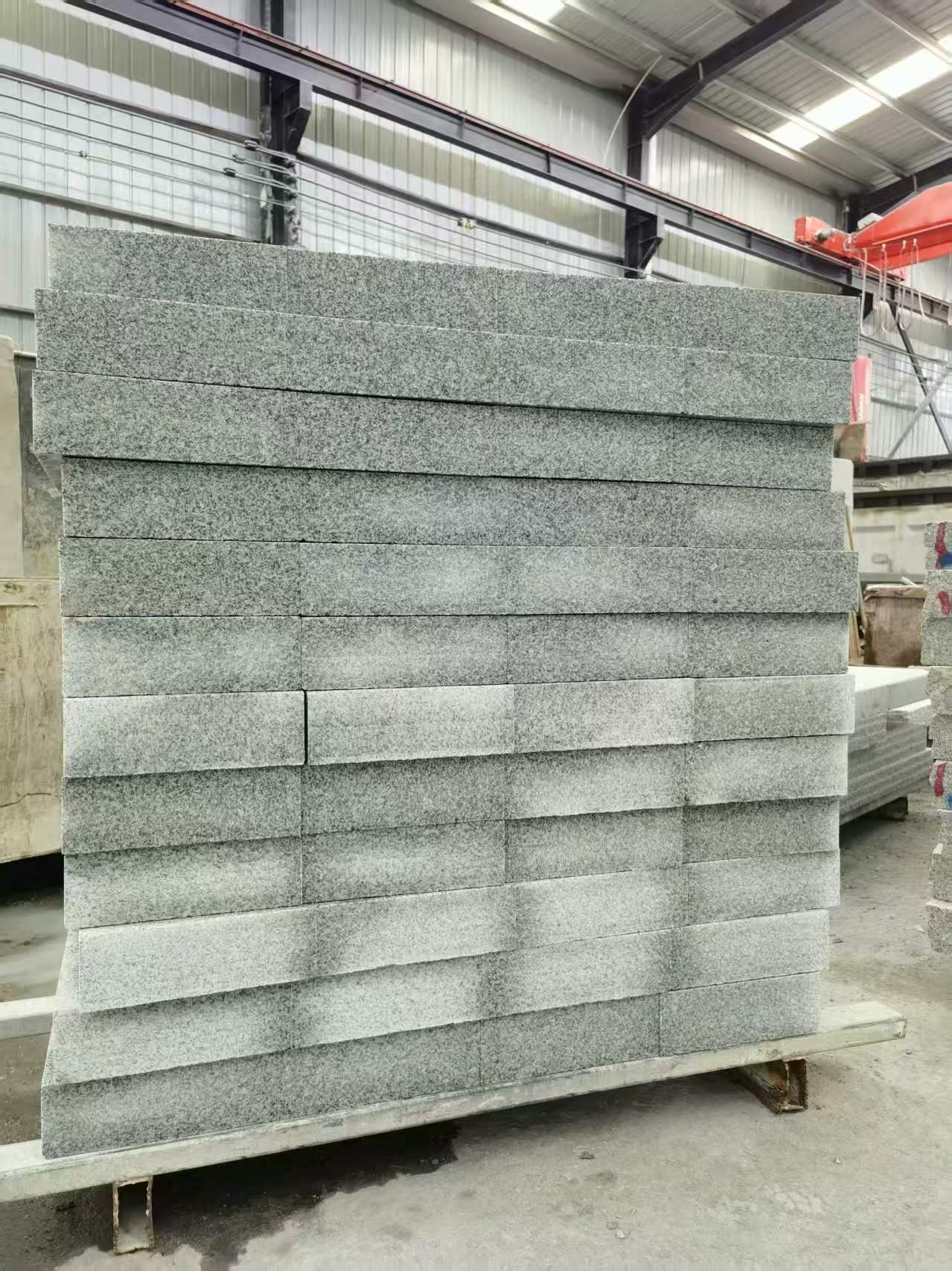 上饶 芝麻白10公分300*600广场地铺，A料定制，尺寸标准，厚薄均匀