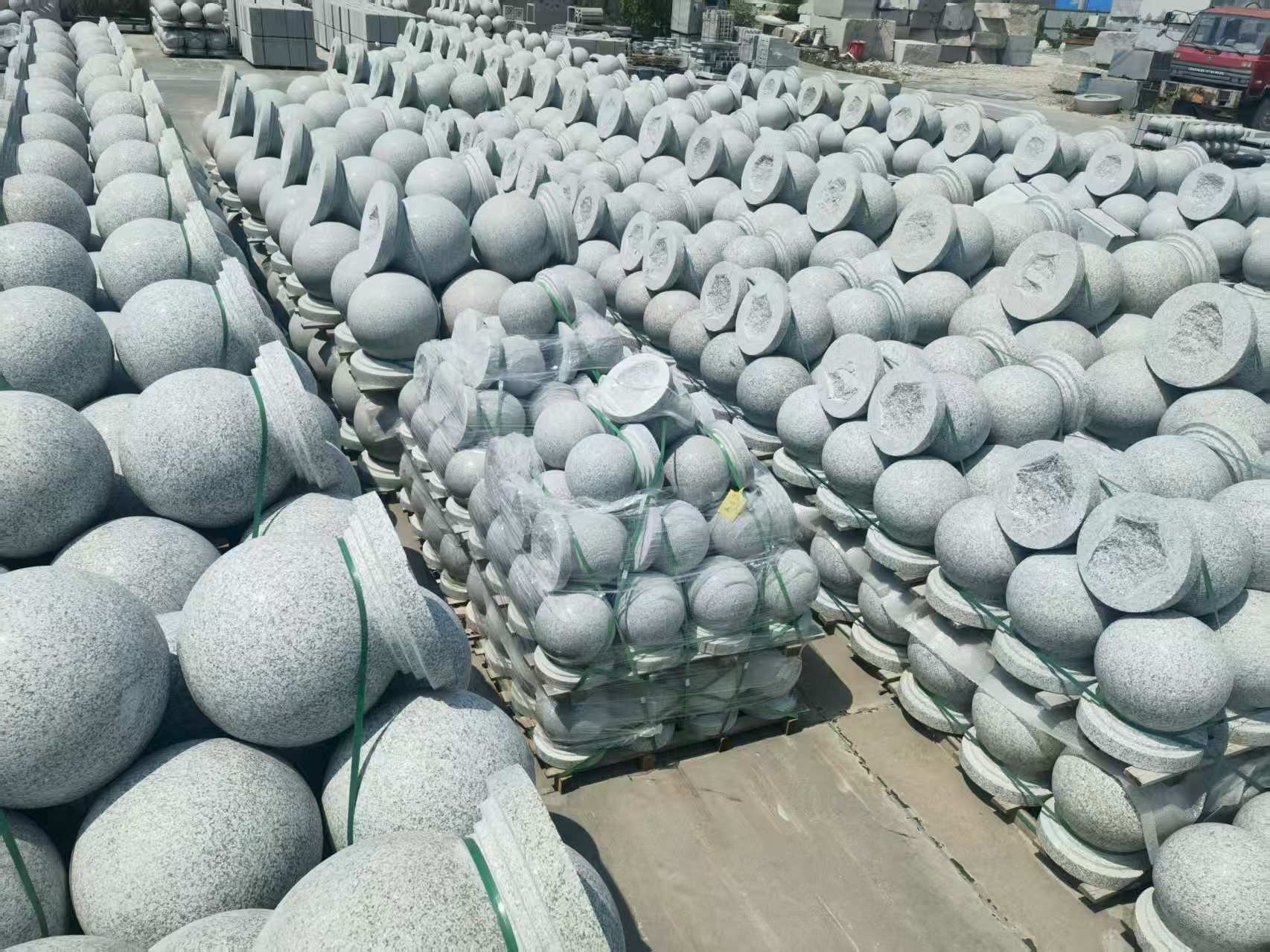 上饶 花岗岩实心圆球，石球，挡车球，挡车石，车止石，路障石。