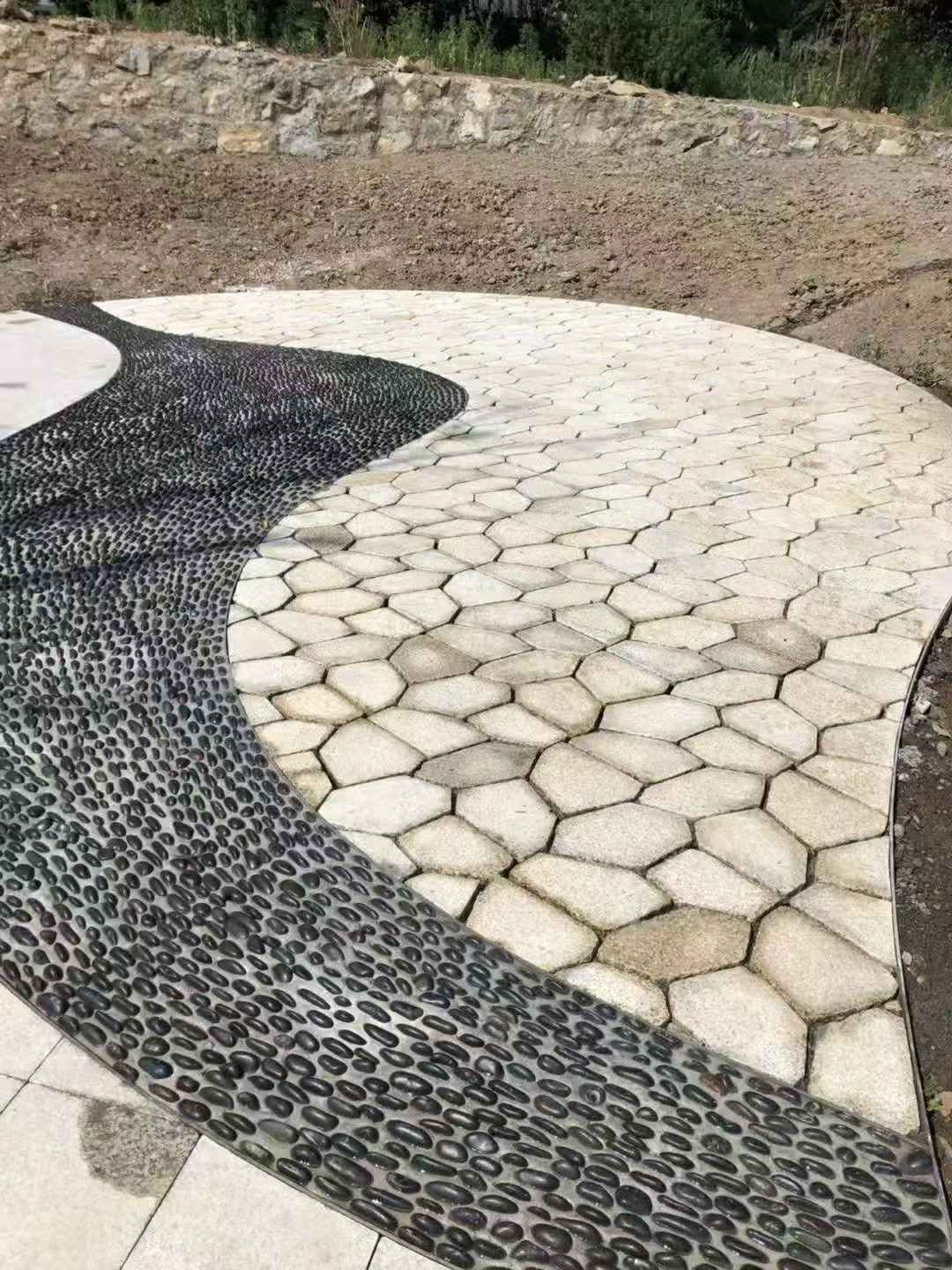 上饶 黄金麻冰裂缝室外铺装效果完美展示