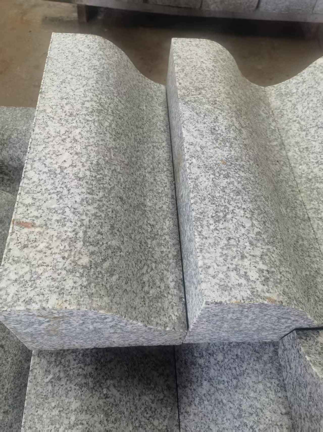 上饶芙蓉白S型拉丝面路沿石